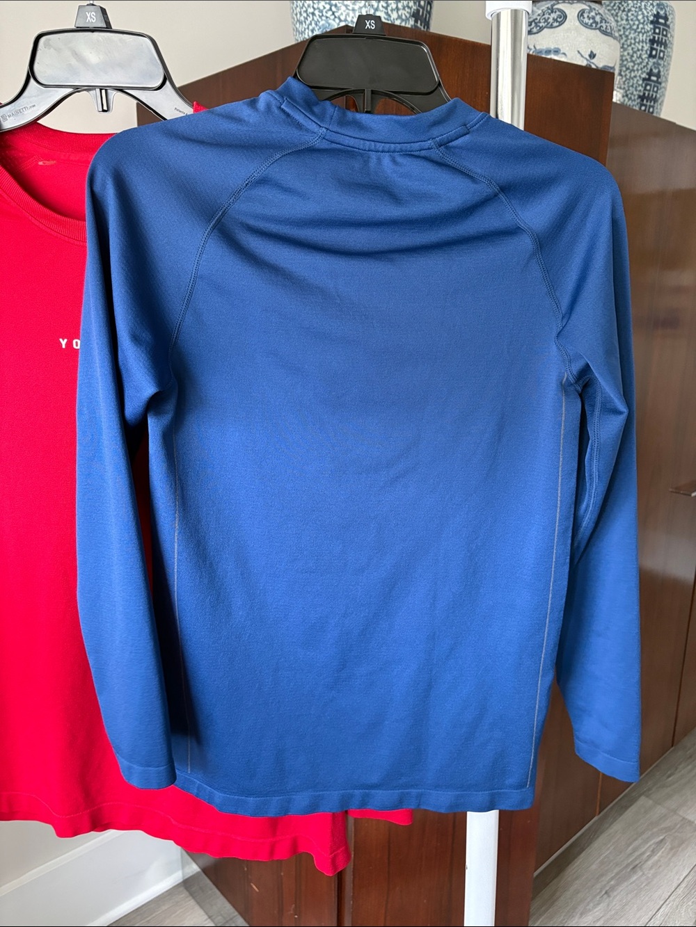 YoungLA men’s Long-Sleeve Athletic Tees in Red and Blue Sz M - Picture 3 of 7
